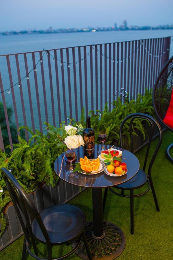 Lake View Hotel Hanoi Exterior photo